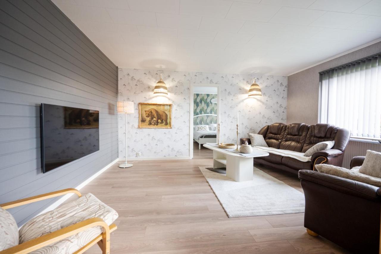 The Bear'S Den Villa Håkafot Buitenkant foto
